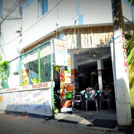 Marshal Beach Guesthouse Негомбо Экстерьер фото